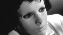 Les yeux sans visage